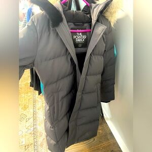 Aritzia mid length power parka- small - graphite gray